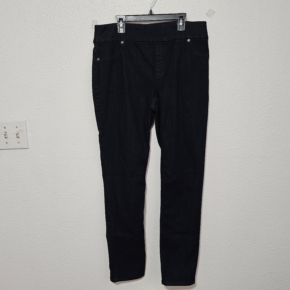 Chico's pull on skinny jeans size 1 per tags size 8